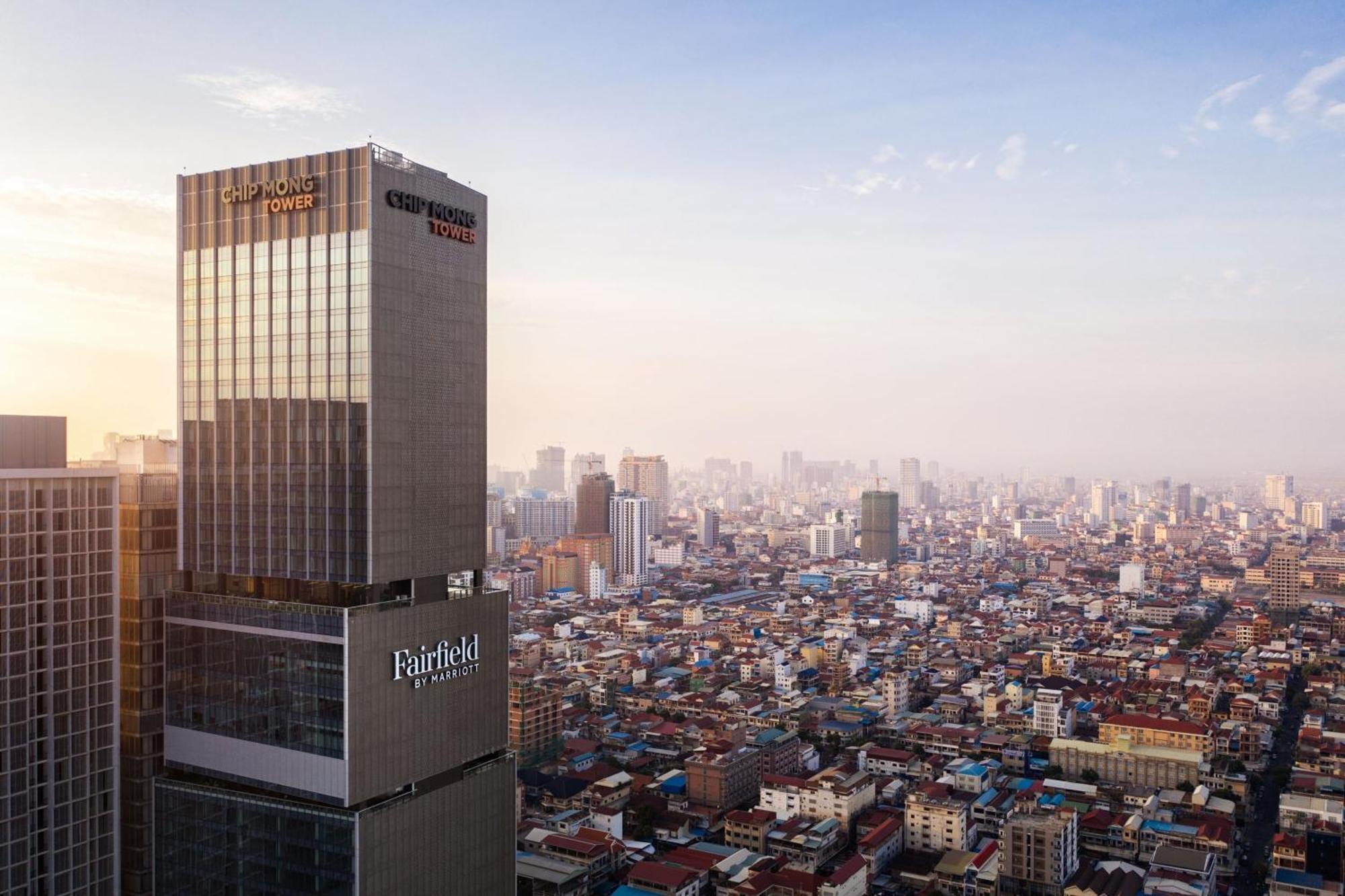 Hotel Fairfield By Marriott Phnom Penh Exterior foto