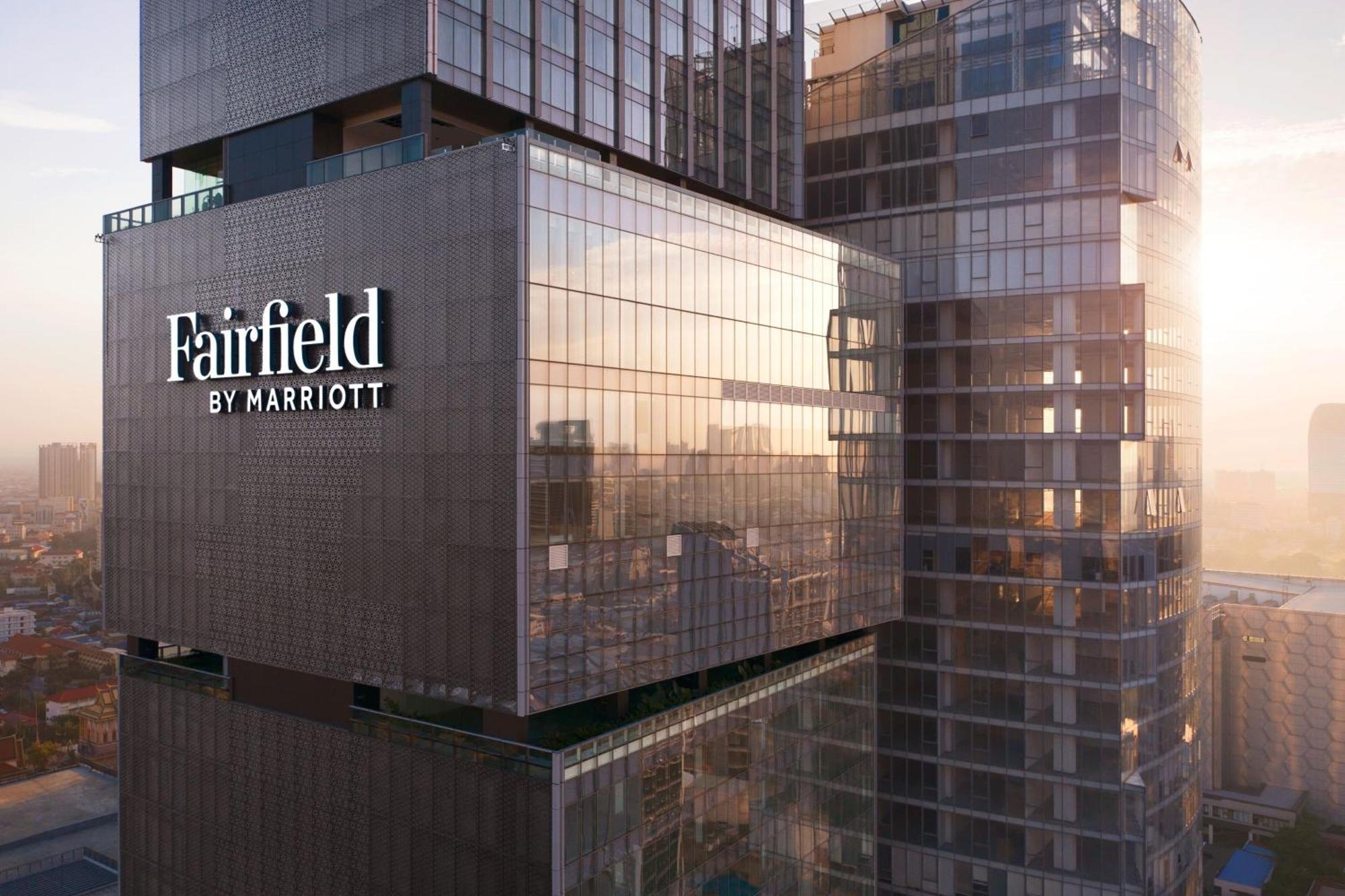 Hotel Fairfield By Marriott Phnom Penh Exterior foto